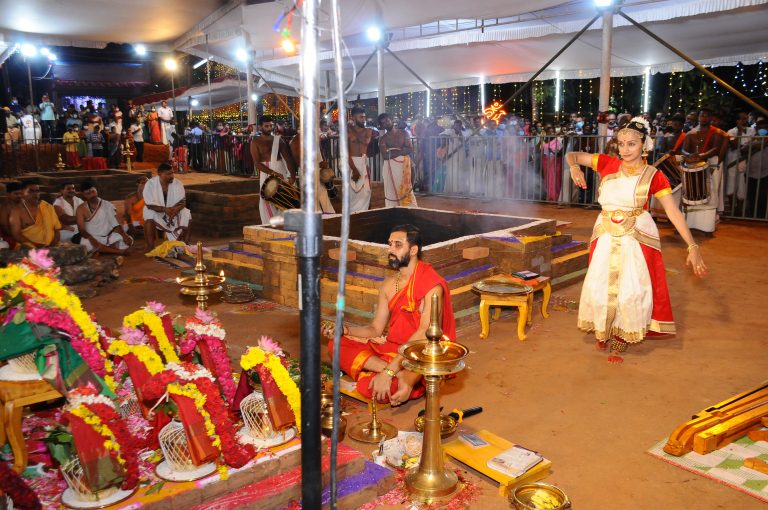 Dance samarpan during the yagya/yagam as a ritual