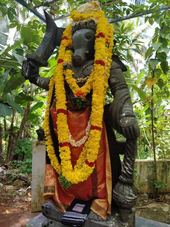 Varaaha Maadan Thamburan